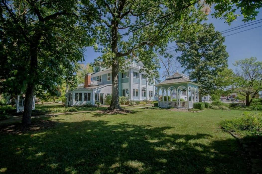 Dickey House Bed And Breakfast Marshfield ภายนอก รูปภาพ