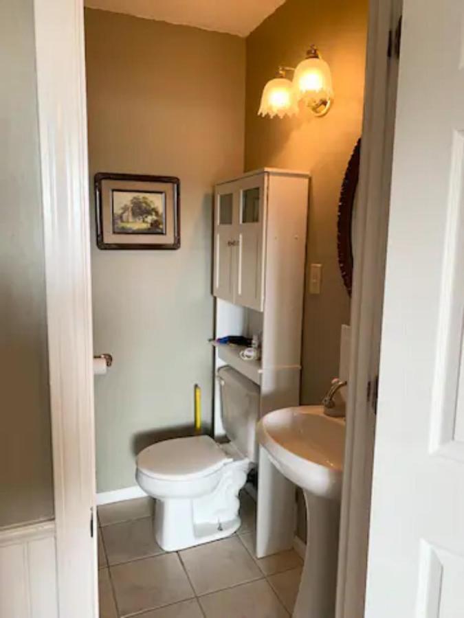 Dickey House Bed And Breakfast Marshfield ภายนอก รูปภาพ
