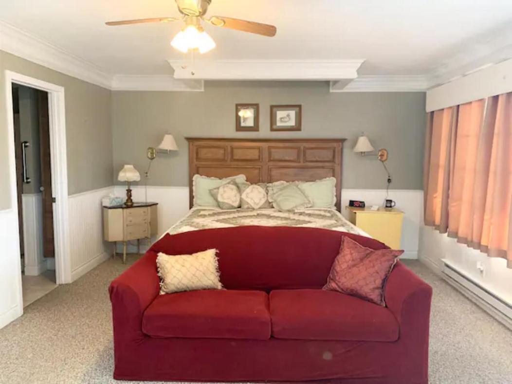 Dickey House Bed And Breakfast Marshfield ภายนอก รูปภาพ